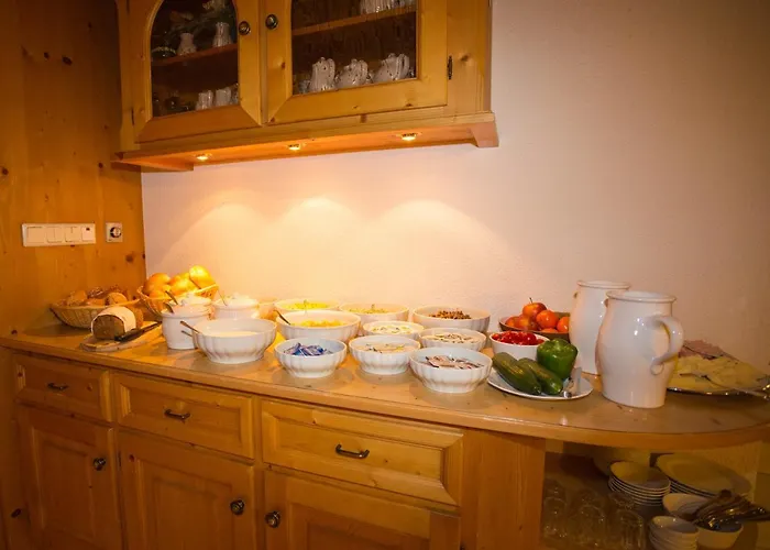 Haus Enzian Guest house